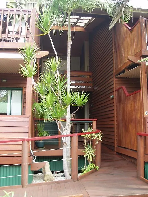 Boat Harbour Studio Apartments And Villas Hervey Bay Resort