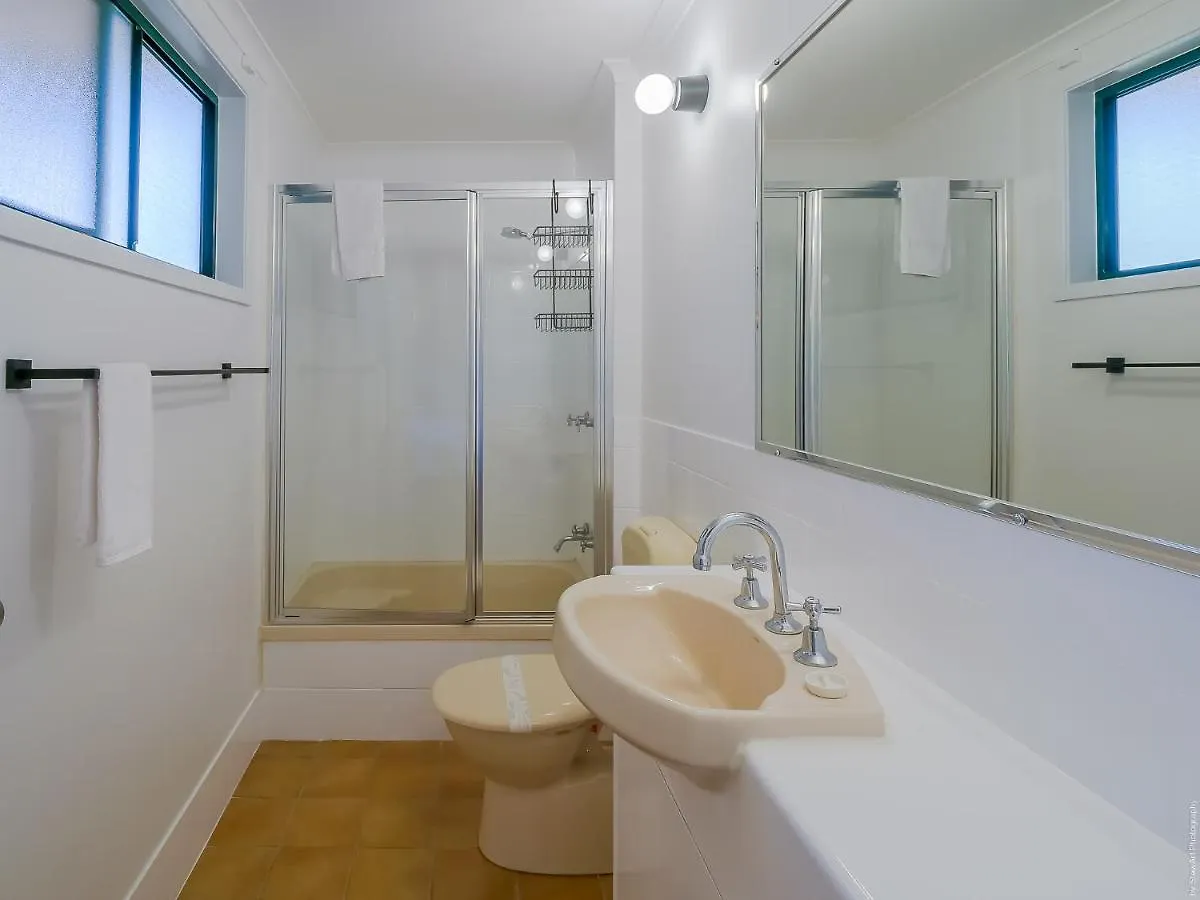 Boat Harbour Studio Apartments And Villas Hervey Bay
